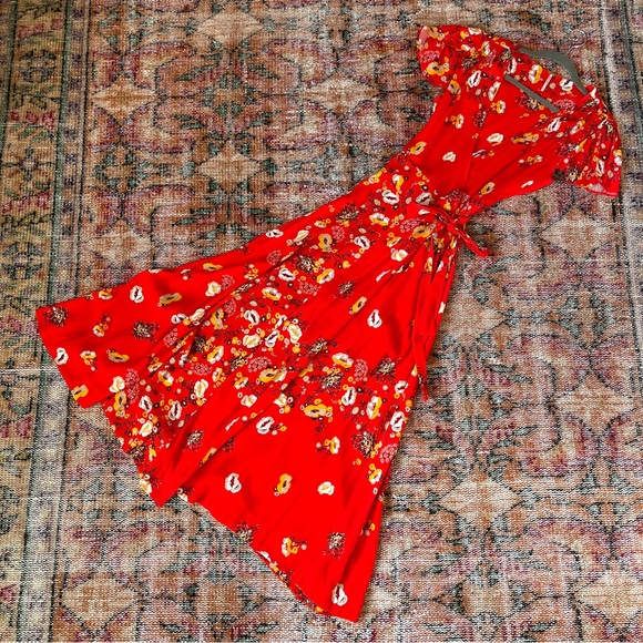 Free People Maxi Red Floral Tie Wrap Dress - Size Small - Picture 4 of 10